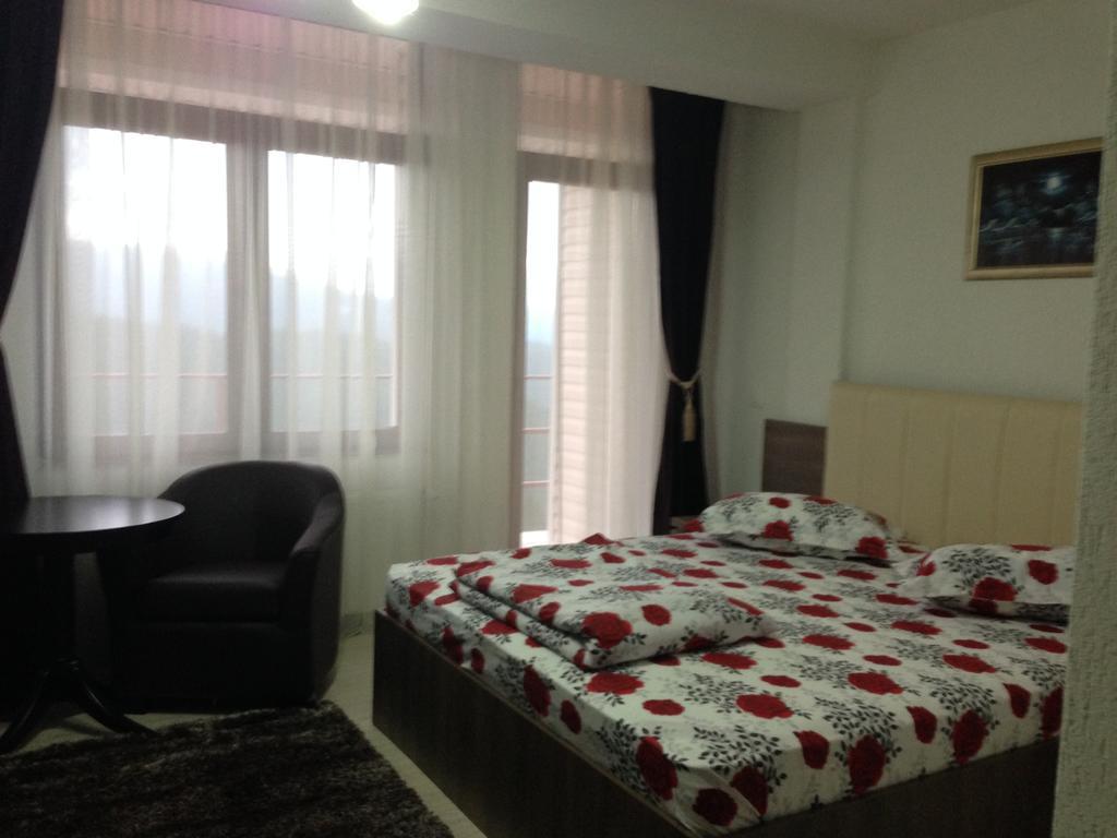 Pensiunea Roka Ranca Zimmer foto
