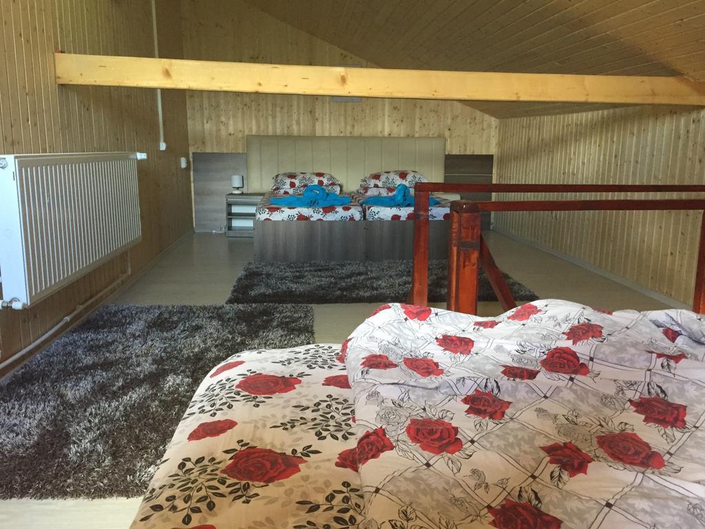Pensiunea Roka Ranca Zimmer foto
