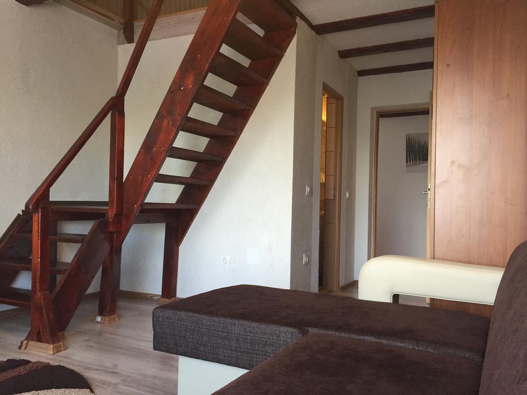 Pensiunea Roka Ranca Zimmer foto