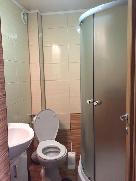 Pensiunea Roka Ranca Zimmer foto