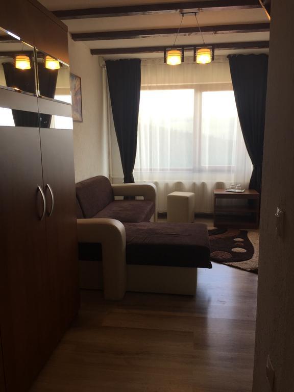 Pensiunea Roka Ranca Zimmer foto